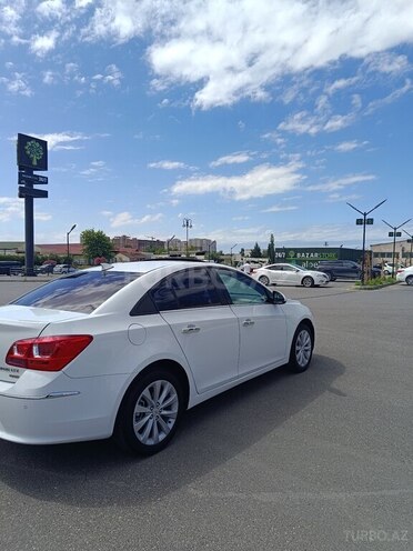 Chevrolet Cruze-9