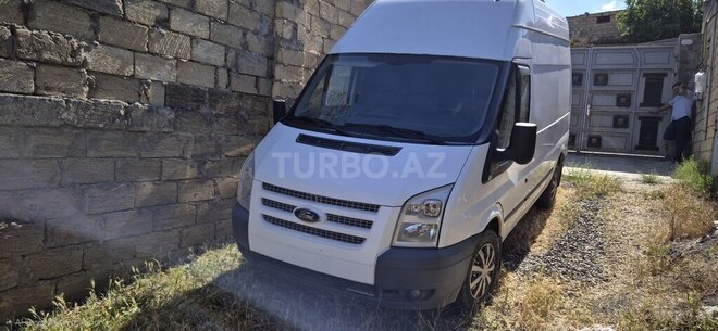 Ford Transit-1