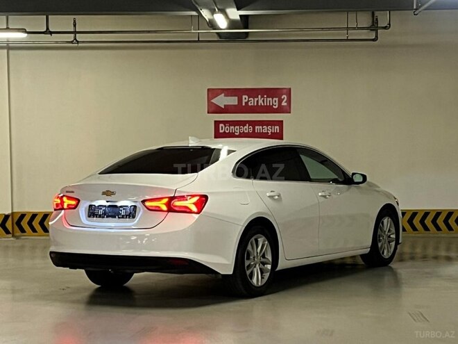 Chevrolet Malibu-6