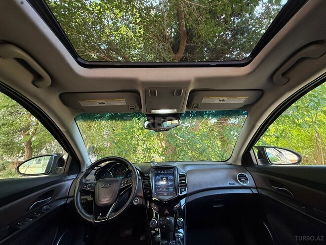 Chevrolet Cruze-11