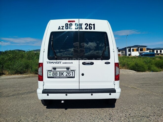 Ford Transit Connect-2