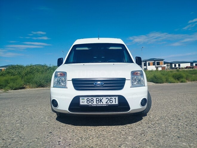 Ford Transit Connect-1