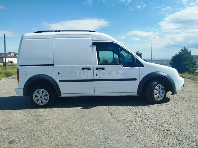 Ford Transit Connect-3
