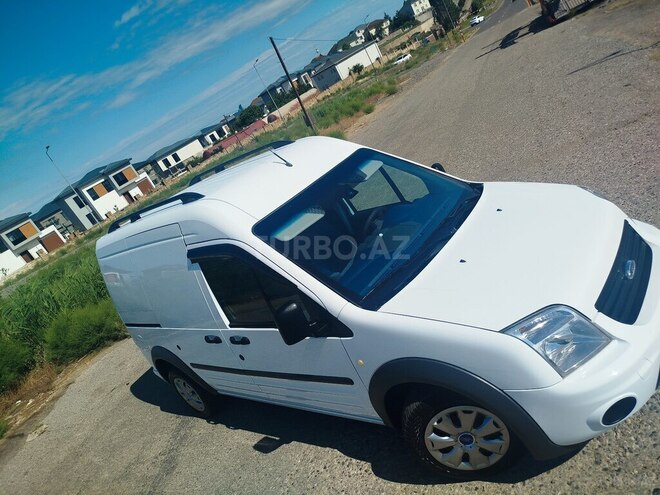 Ford Transit Connect-10