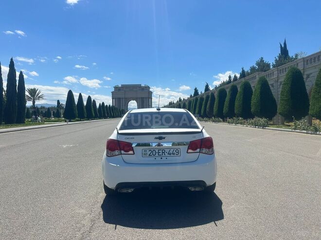 Chevrolet Cruze-4