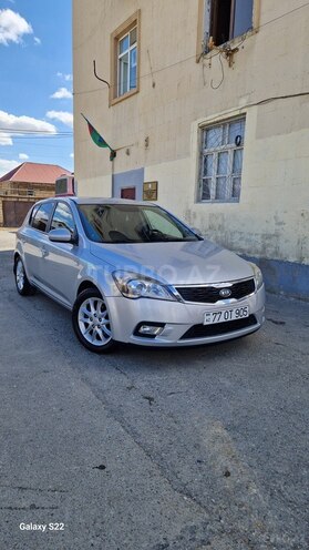 Kia Ceed-12