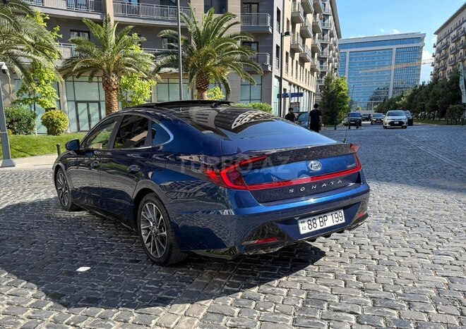 Hyundai Sonata-10