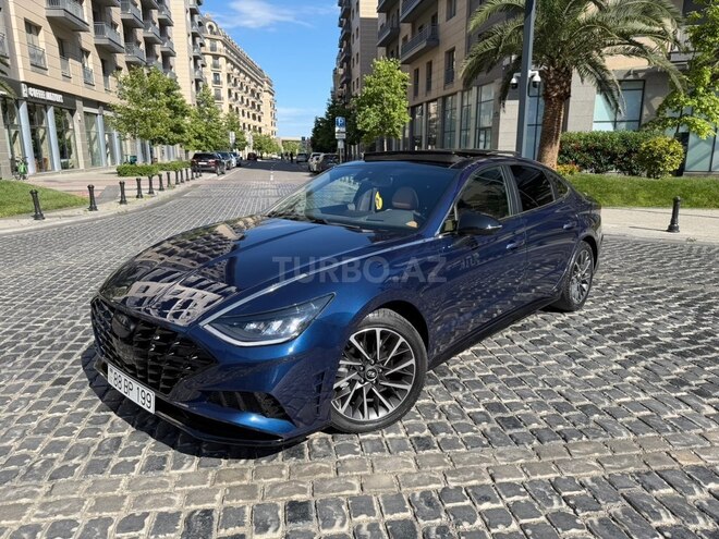 Hyundai Sonata-1