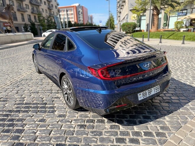 Hyundai Sonata-9