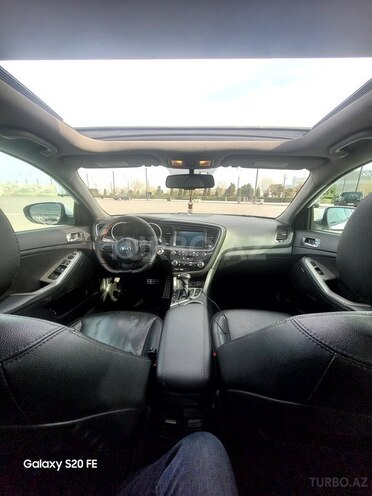 Kia Optima-5