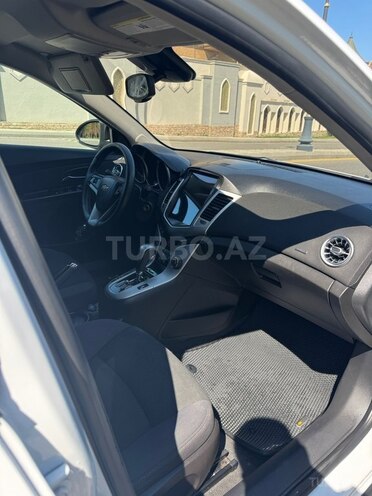 Chevrolet Cruze-5