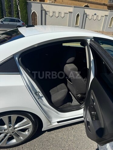 Chevrolet Cruze-6