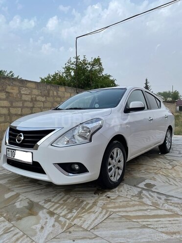 Nissan Sunny-2