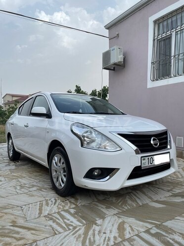 Nissan Sunny-1