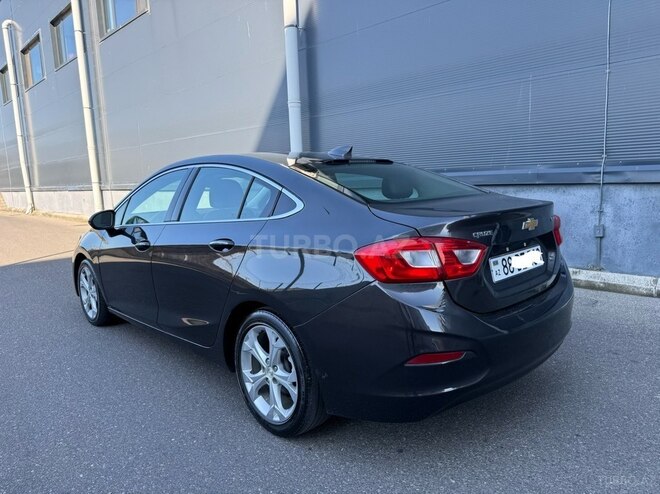 Chevrolet Cruze-4