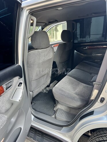Toyota Land Cruiser Prado-14