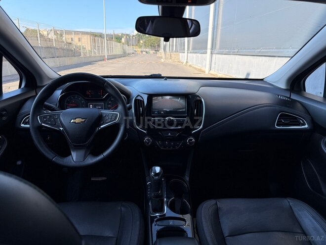Chevrolet Cruze-5