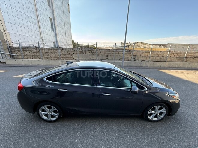 Chevrolet Cruze-15