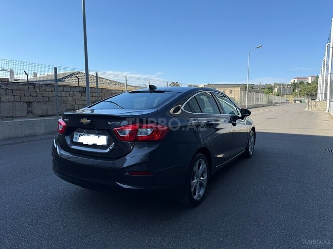 Chevrolet Cruze-19