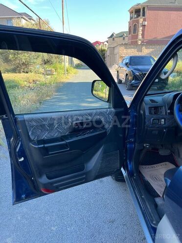 Mitsubishi Pajero io-15