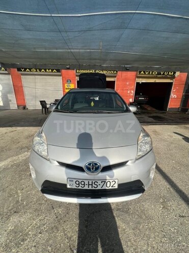Toyota Prius-1