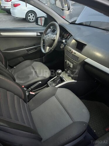 Opel Astra-14