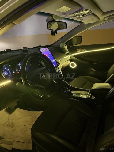 Hyundai Sonata-7