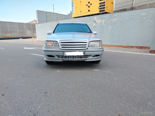 Mercedes C 200-2