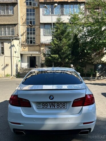 BMW 528-5