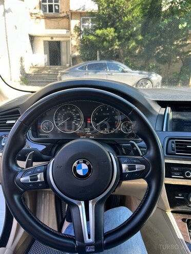 BMW 528-12