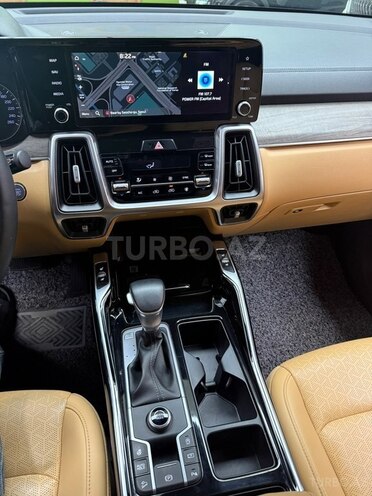 Kia Sorento-14