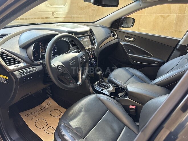 Hyundai Santa Fe-10