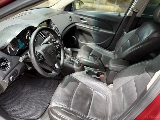 Chevrolet Cruze-8