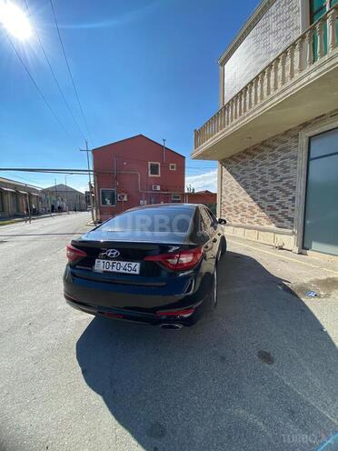 Hyundai Sonata-10