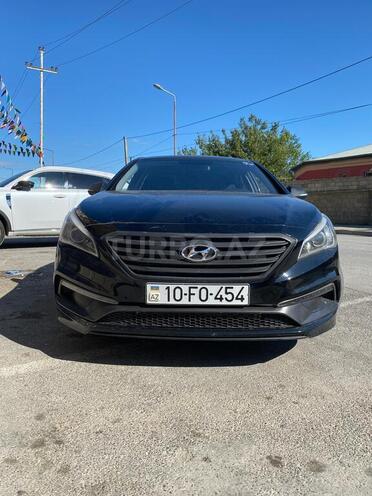 Hyundai Sonata-1