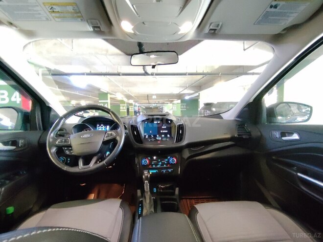 Ford Escape-10