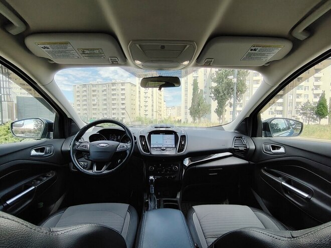 Ford Escape-14