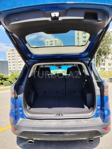 Ford Escape-17