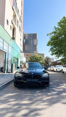 BMW 528-1