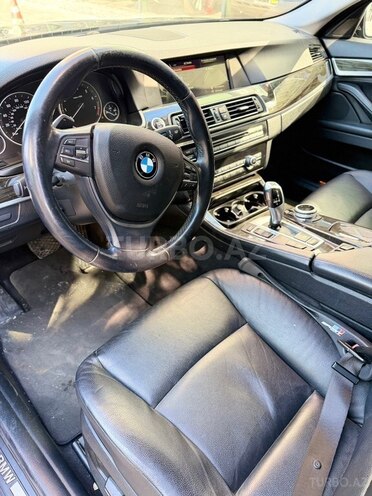 BMW 528-9
