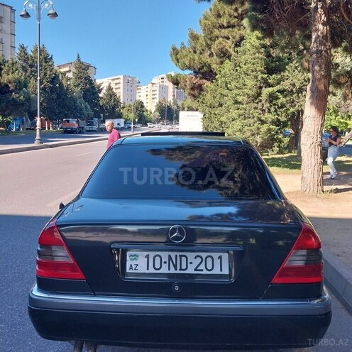 Mercedes C 220-7