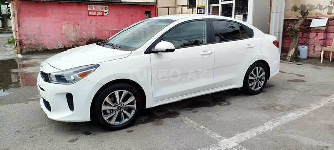 Kia Rio-4