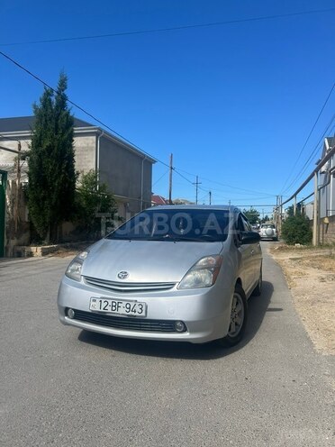 Toyota Prius-1