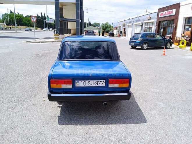 LADA (VAZ) 2107-2