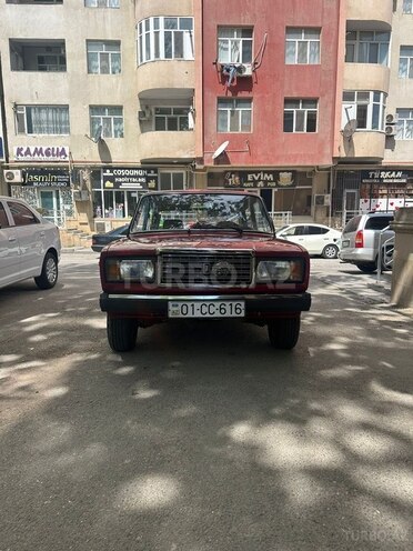 LADA (VAZ) 2107-1