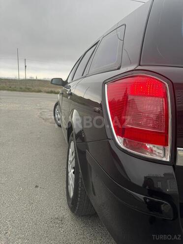 Opel Astra-12