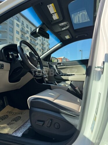 Kia Sportage-12