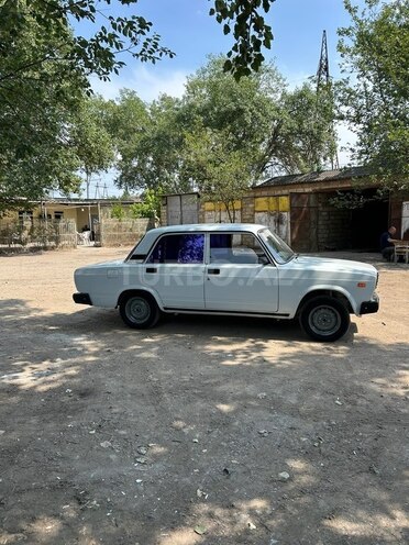 LADA (VAZ) 2107-10