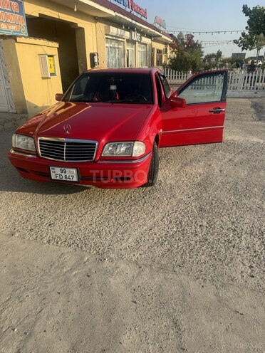 Mercedes C 240-1