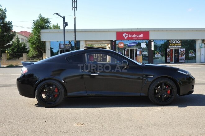 Hyundai Coupe-4